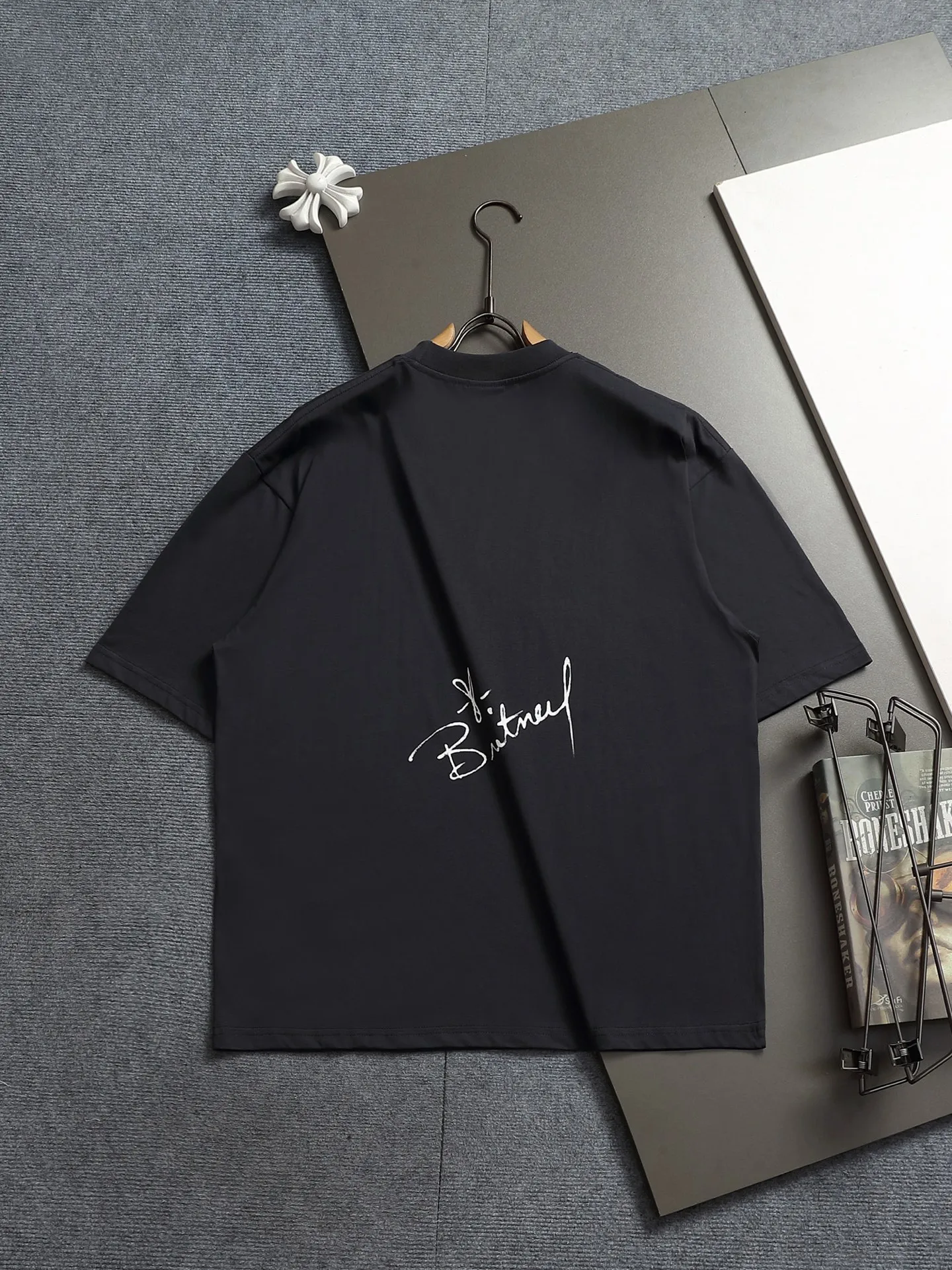 BALENCIAGA 2026 Logo ， Retro Same Style T 320 Versatile : Black Size：XS S M L